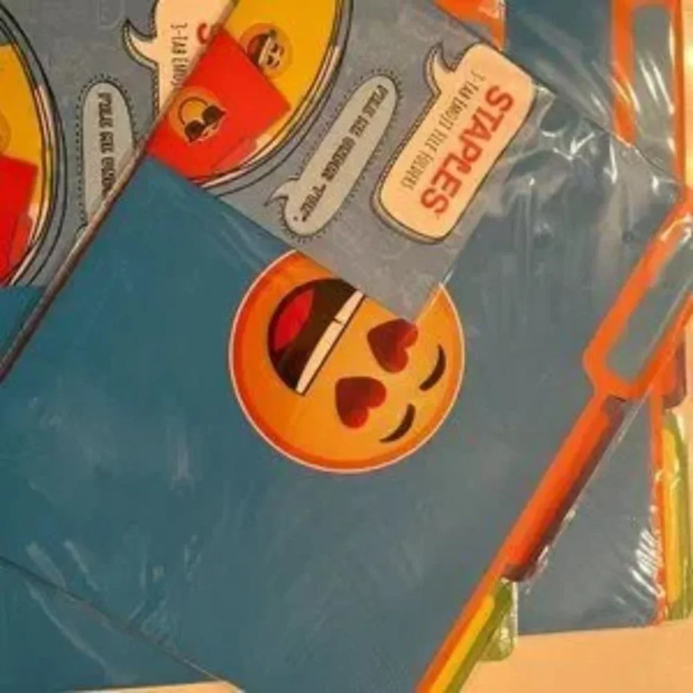 File Folders - Emoji - LOT of THREE packages (9‎ folders total t/o)